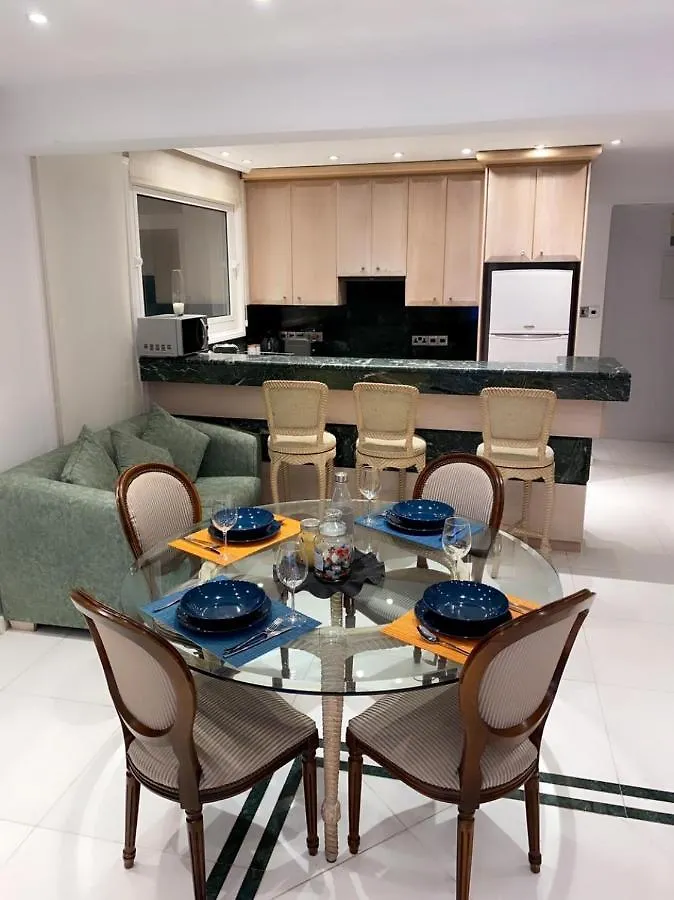 Larnaca Room, 50M To The Finikoudes Beach Cypr