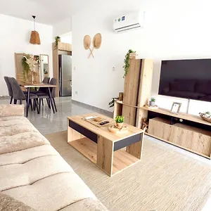 Apartament Coastal Getaway, Larnaca